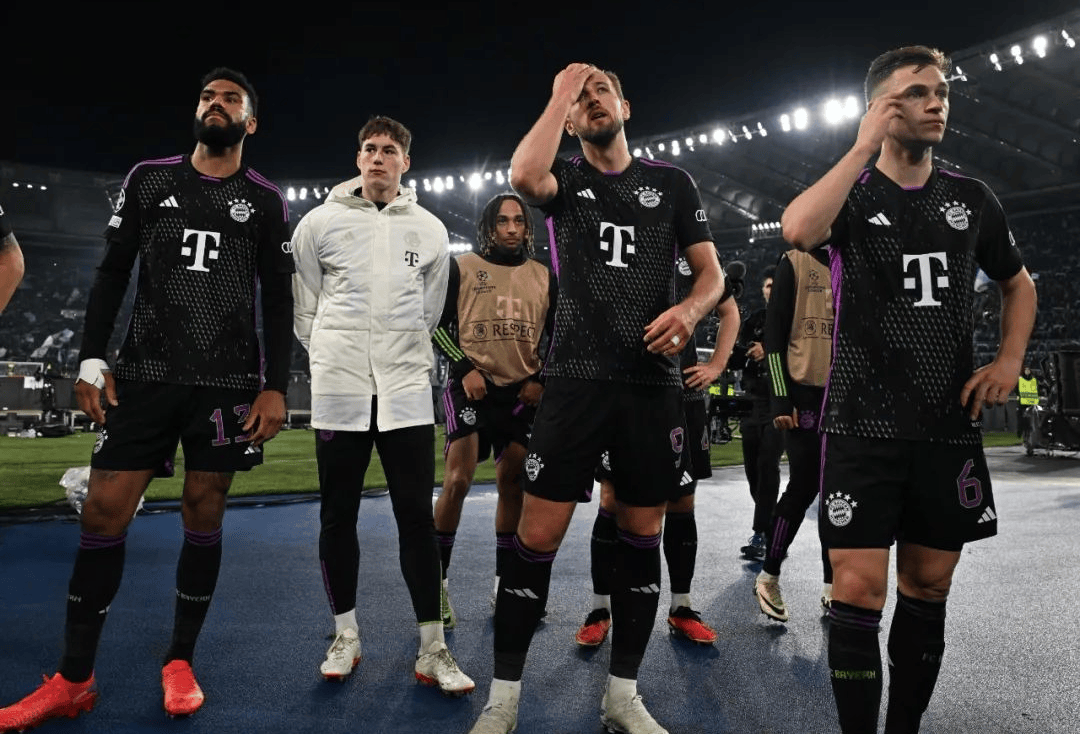 跟队记者：萨56可能续约至2029年，今夏他曾被标价3000万欧元