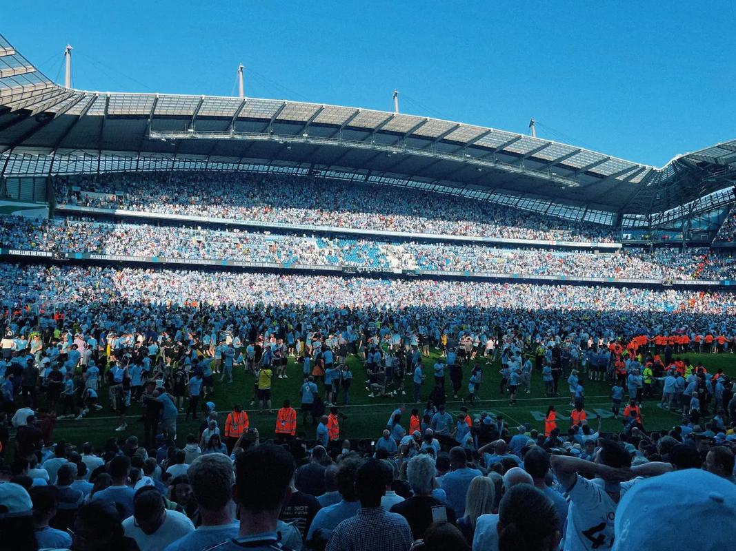 生涯最差一战！浓眉仅得2分，创出场超20分钟最低得分纪录