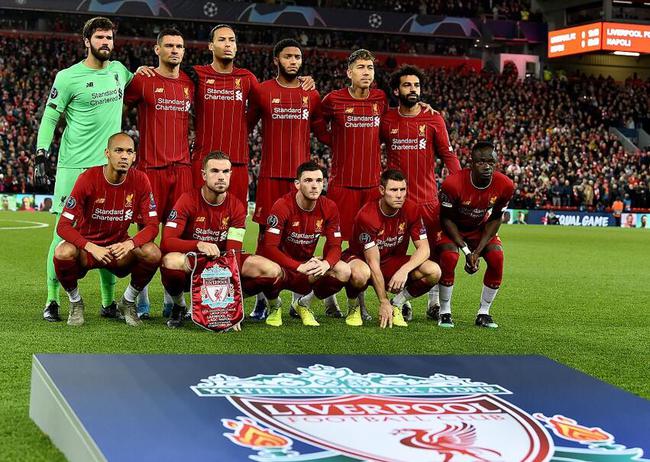 这脚爆射有火箭推进器吧？