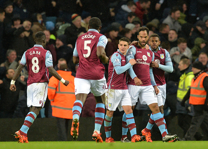 头球建功！利兹联后卫比约尔是第4位英超进球的斯洛文尼亚球员（利兹联后卫比约尔头球破门，成为英超进球的第4位斯洛文尼亚球员）