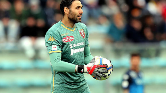 维拉与布伦特福德的重大交易，五千万的锋线答案