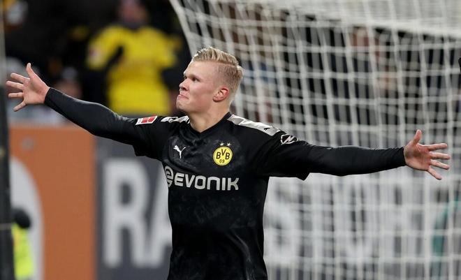 和三笘薰合影的11岁小球员有日本和法国血统，出自吉田麻也担任院长的青训机构