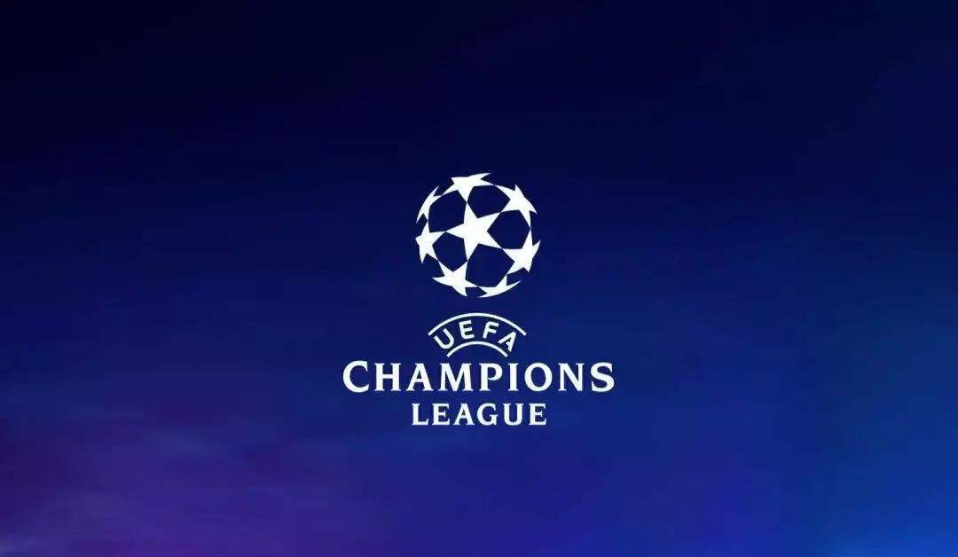 芒特：有一次赖斯躲在床底想要吓我，但他不小心露出了马脚（芒特回忆：赖斯曾躲床底想吓我，却不慎露馅）