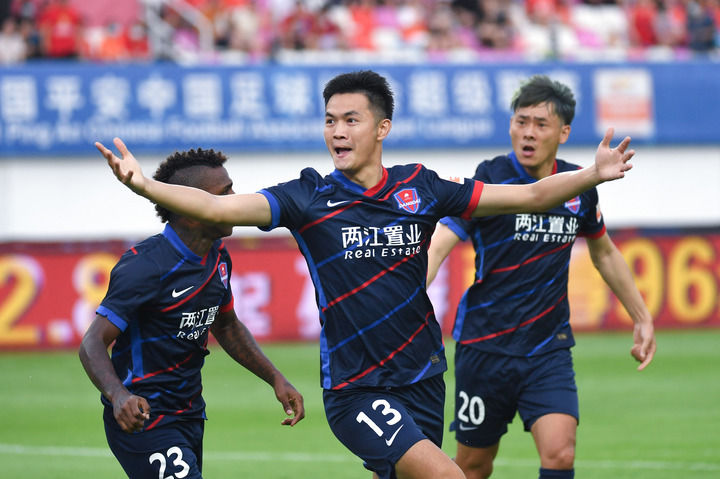意甲半场：霍伊伦破门，那不勒斯1-0尤文