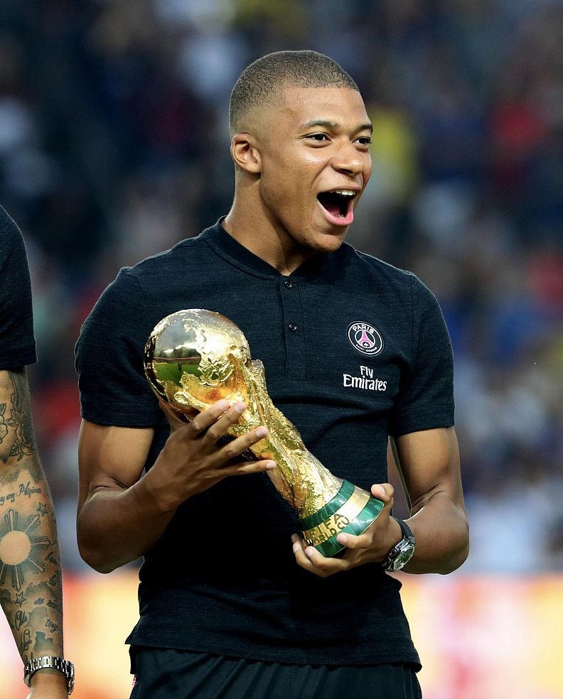 布伦特福德本赛季领先情况下丢13分，目前是英超最多的（布伦特福德本季在领先局面下丢掉13分，英超最多）