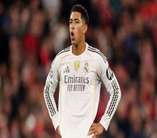 德天空：拜仁看上安德莱赫特17岁中场德卡特