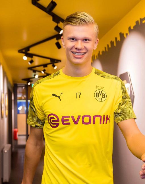 法尔克：曼联和纽卡曾有意沃尔特马德，但他目前不想离开德甲