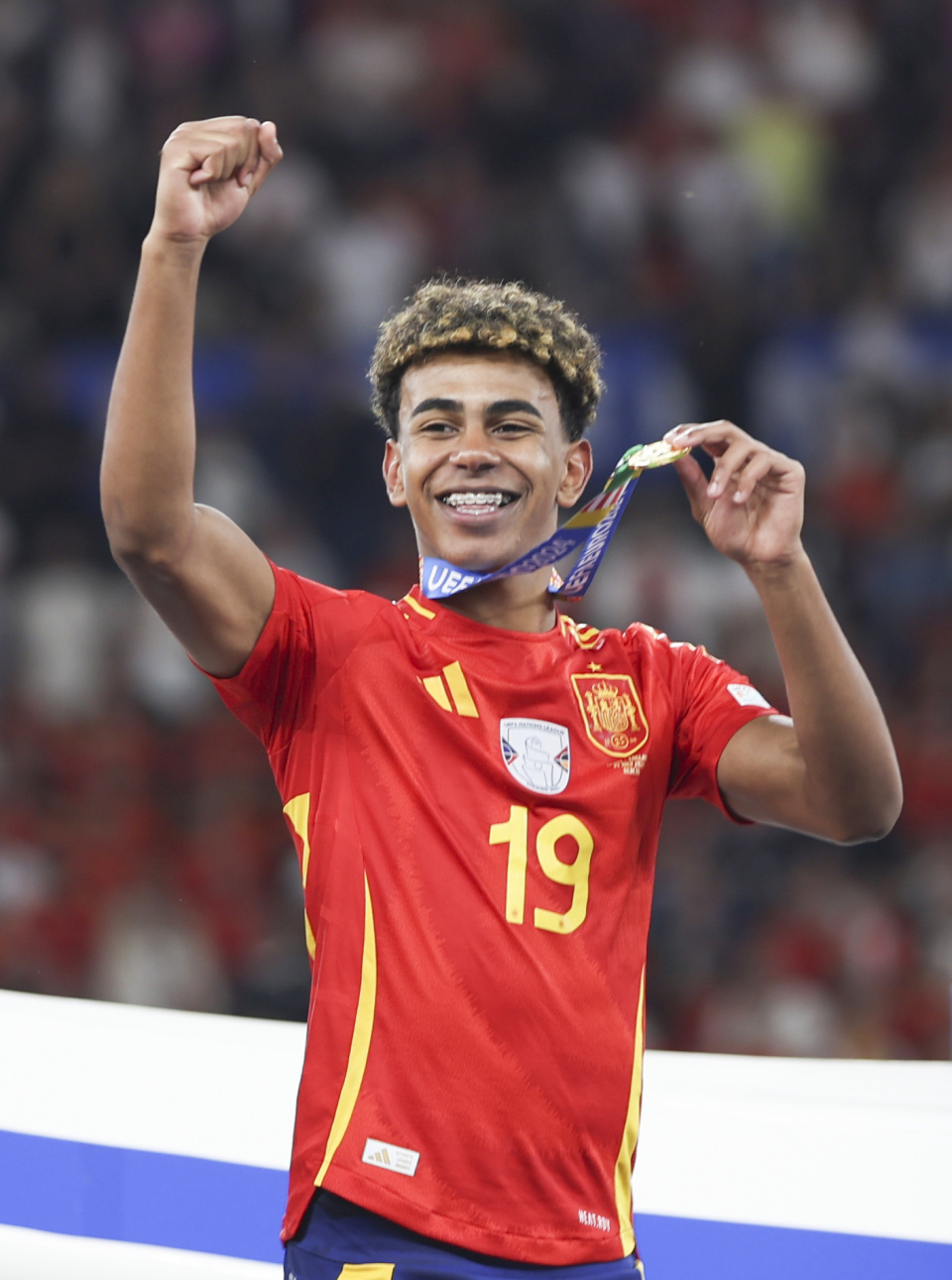 跟队：国米有意租借基耶萨，同时也在关注德拉古辛的情况（随队记者：国米有意租借基耶萨，并关注德拉古辛动向）