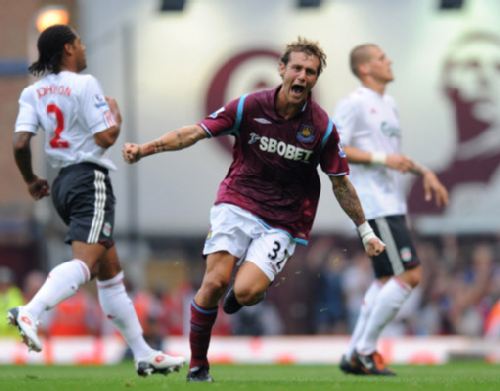 天皇杯半场：藤尾翔太、相马勇纪破门，町田暂2-0神户（天皇杯半场战报：藤尾翔太与相马勇纪建功，町田暂以2-0领先神户）