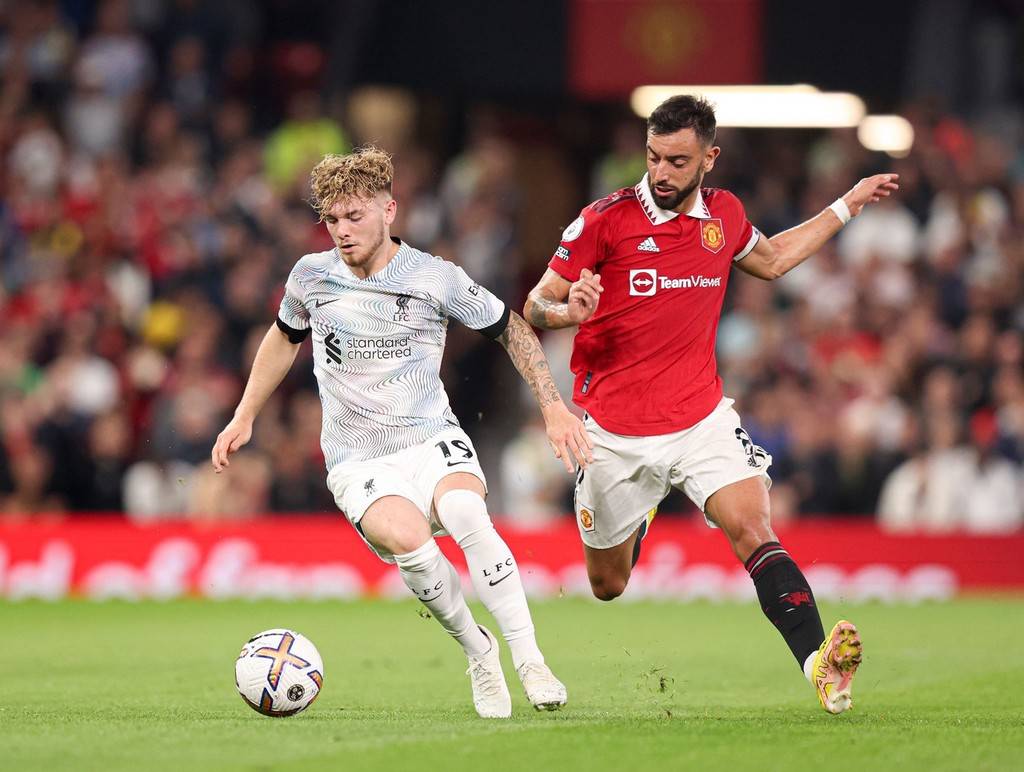 塞尔塔主帅：不满球队多打一人的表现，伯纳乌取胜有运气成分